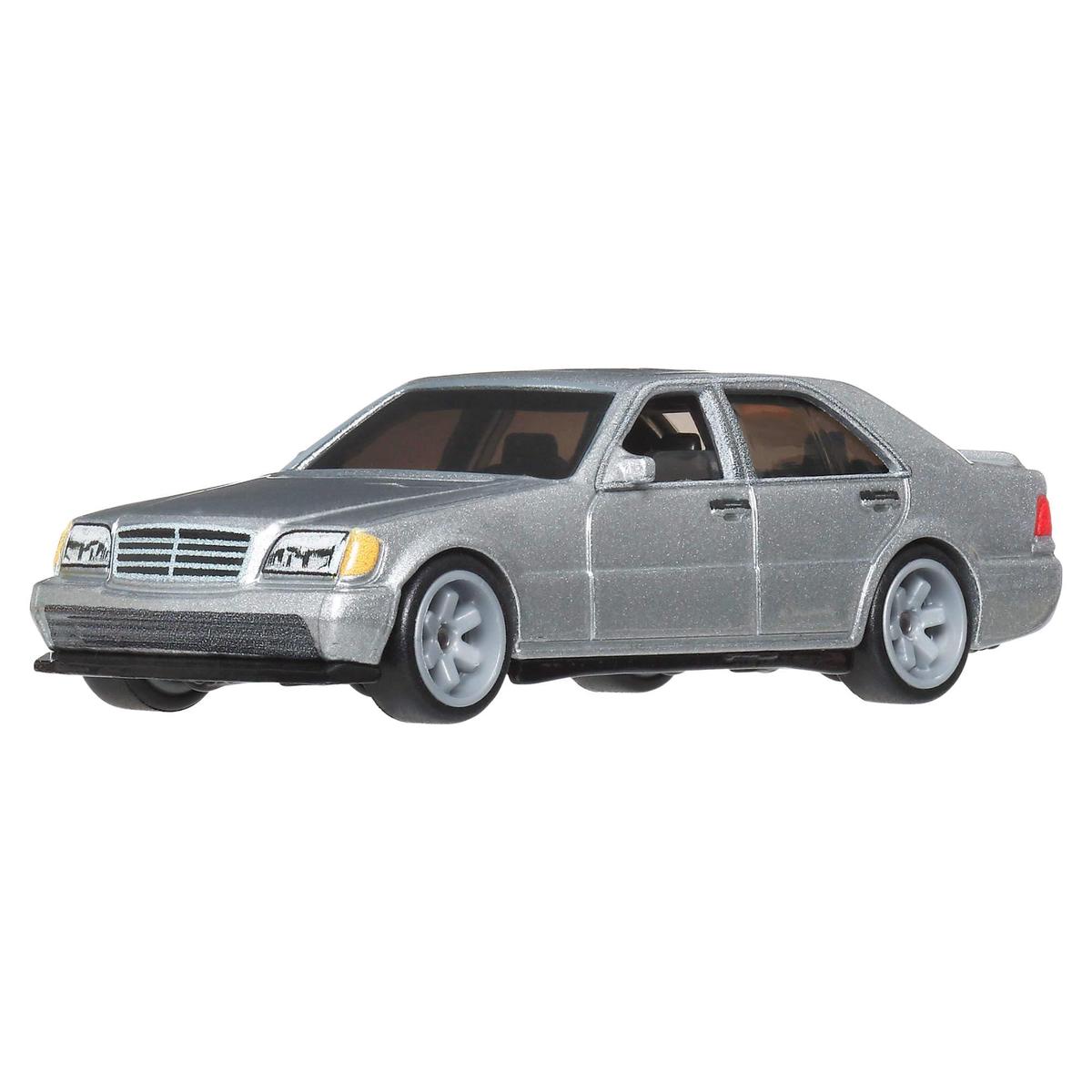 Hot Wheels Cars, Premium Fast & Furious, Mercedes Benz 500 SEL, 1:64 Scale Die-Cast Car for Collectors Inspired by Movie Franchise, JHW67